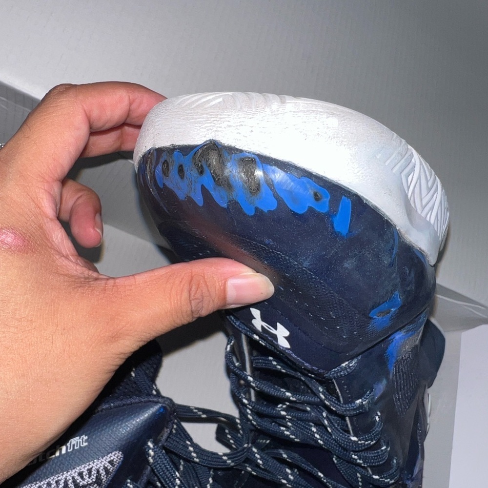 Under Armour Men's ClutchFit Drive 2 Blue Sneakers - Picture 12 of 12
